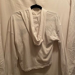 White under armour hoodie